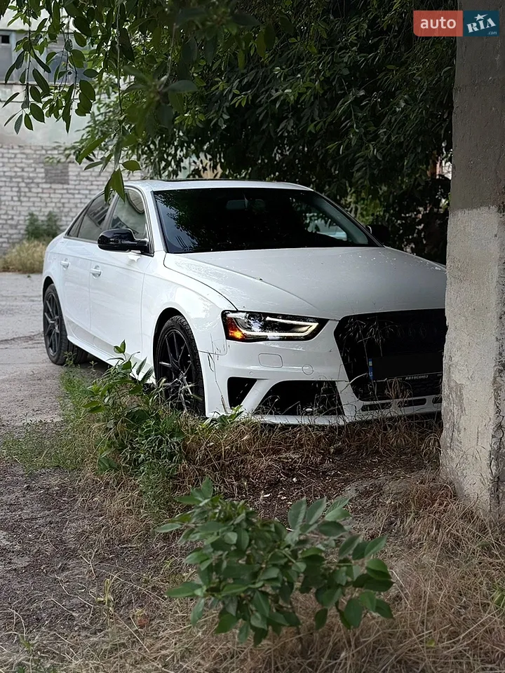 2015 Audi A4 - мініатюра 16