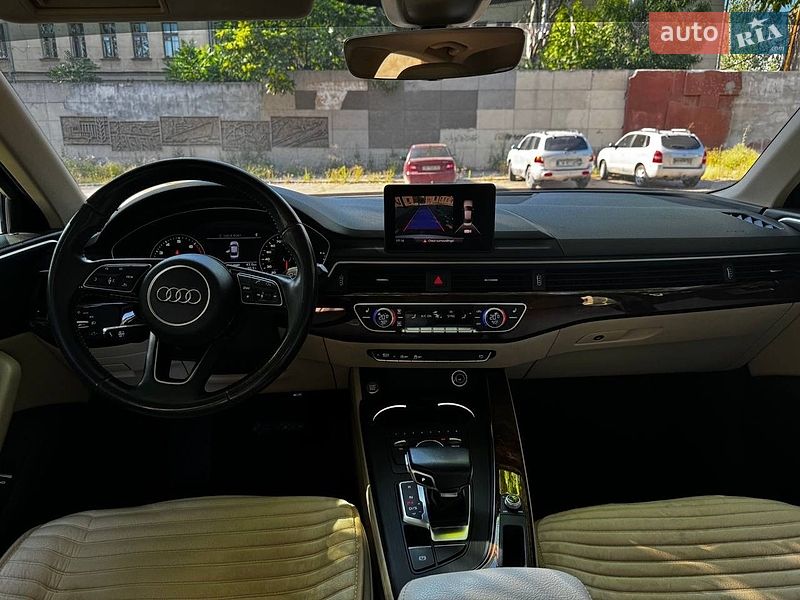Седан Audi A4 2016 в Одессе