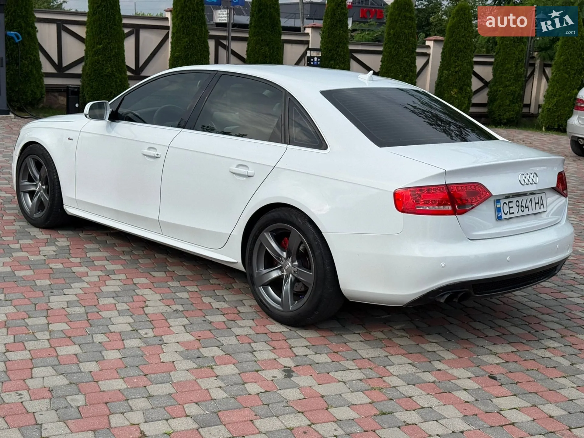 2012 Audi A4 - мініатюра 12