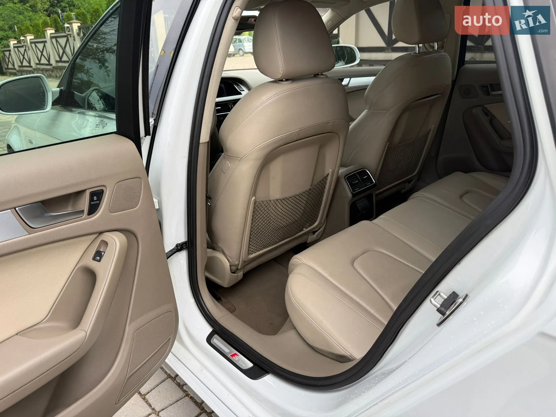 2012 Audi A4 - мініатюра 31