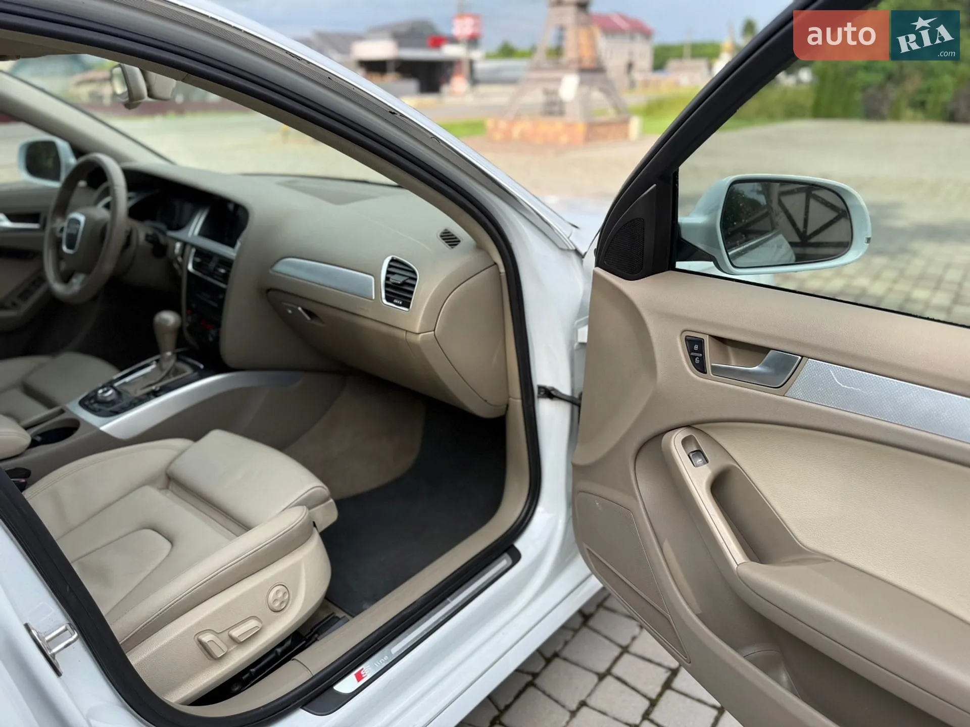 2012 Audi A4 - мініатюра 39