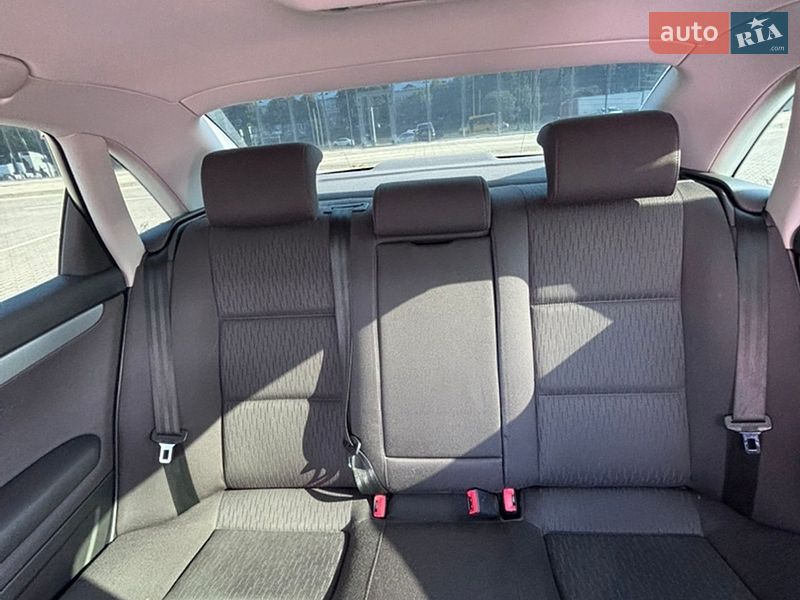 Седан Audi A4 2007 в Львові