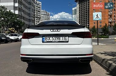 Седан Audi A4 2018 в Одесі