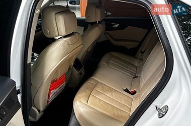 Седан Audi A4 2018 в Одесі