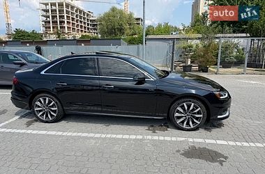 Седан Audi A4 2020 в Львові