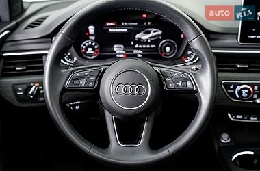 Седан Audi A4 2018 в Львові