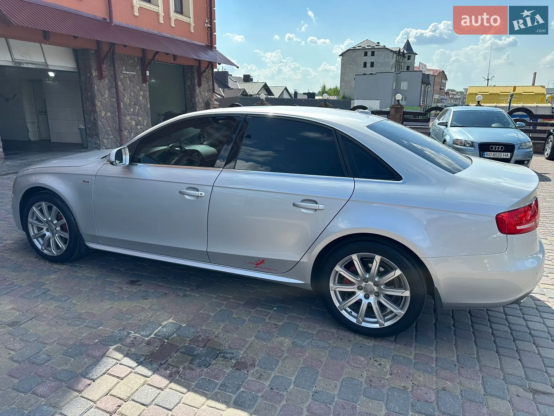 2011 Audi A4 - мініатюра 3