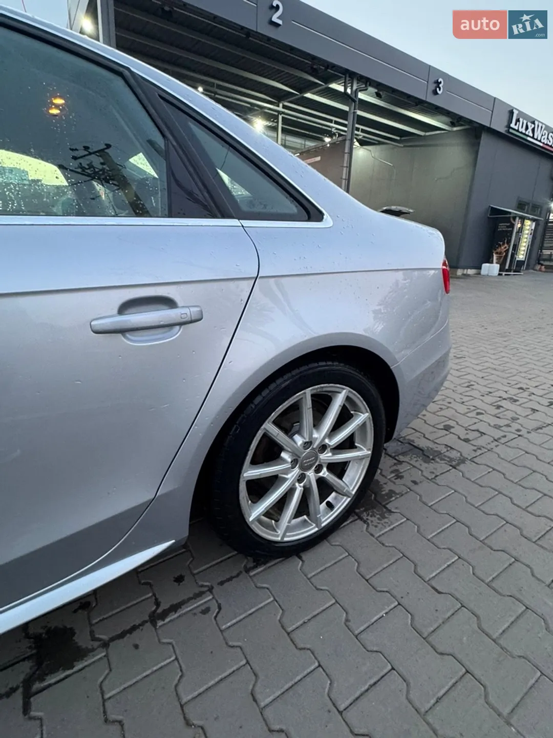 2015 Audi A4 - мініатюра 12