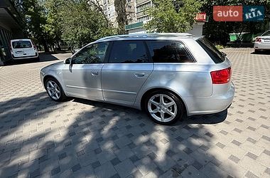 Универсал Audi A4 2005 в Киеве