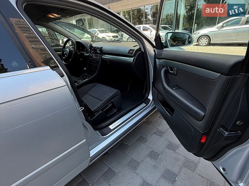 Универсал Audi A4 2005 в Киеве