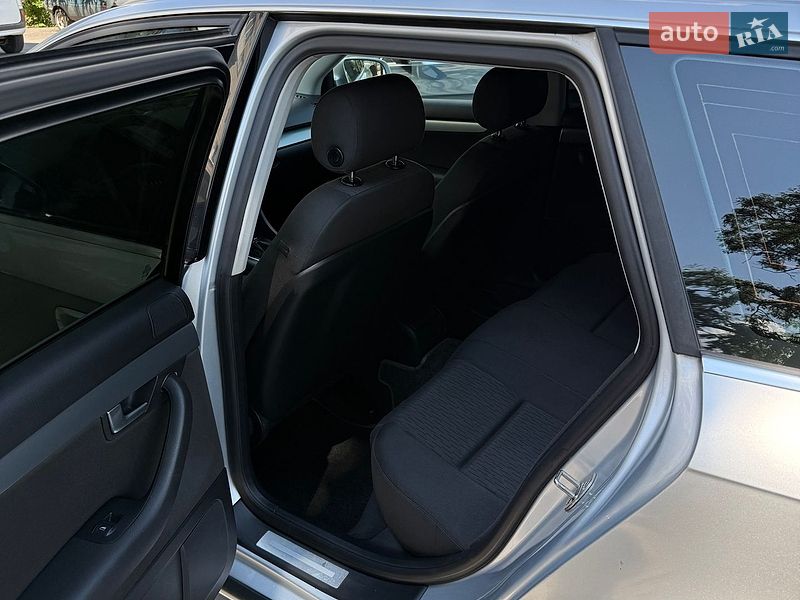 Универсал Audi A4 2005 в Киеве