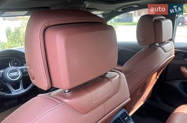 Седан Audi A4 2021 в Нововолынске