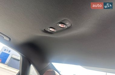 Седан Audi A4 2021 в Нововолынске