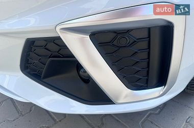 Седан Audi A4 2021 в Нововолынске