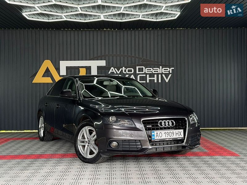 Седан Audi A4 2008 в Тячеве
