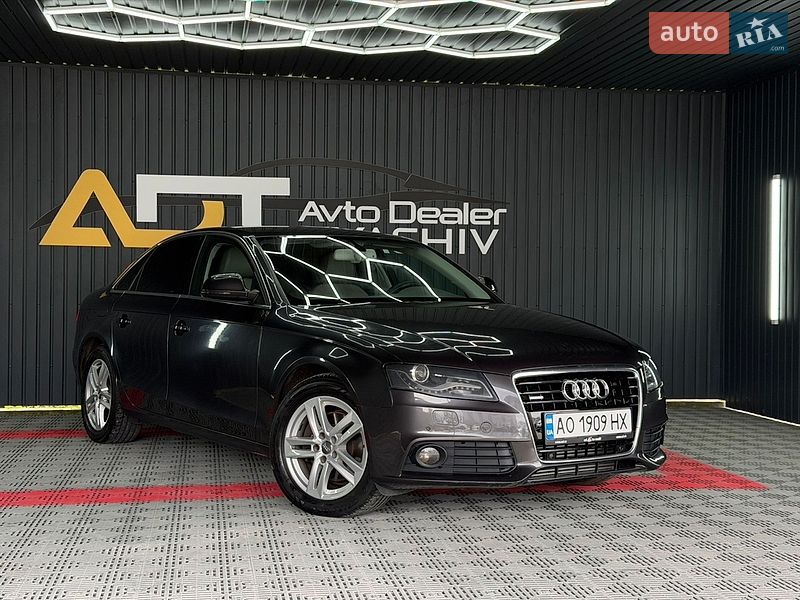 Седан Audi A4 2008 в Тячеве