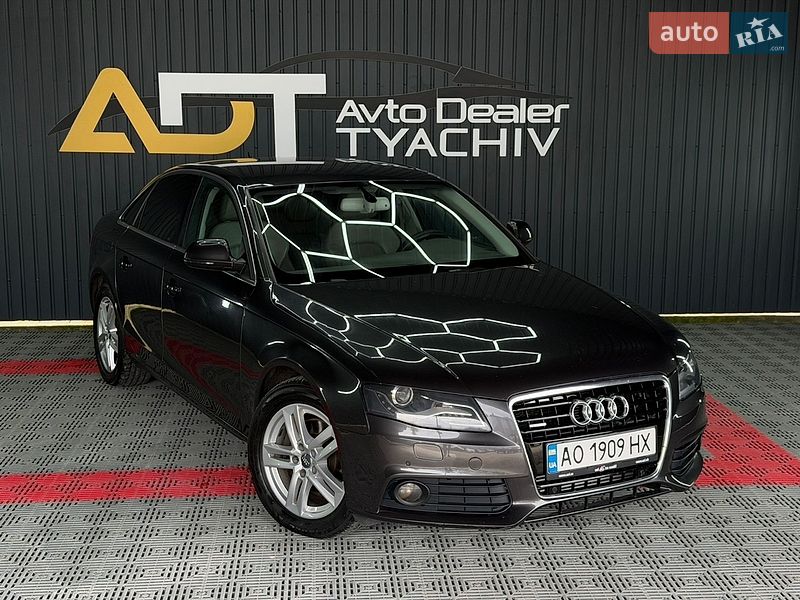 Седан Audi A4 2008 в Тячеве