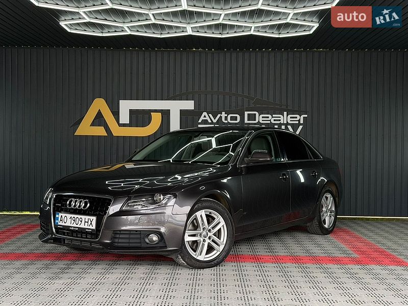 Седан Audi A4 2008 в Тячеве