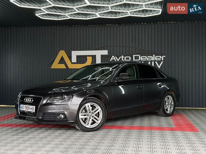 Седан Audi A4 2008 в Тячеве