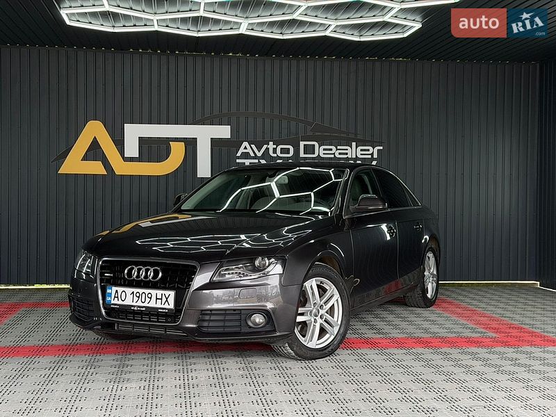 Седан Audi A4 2008 в Тячеве