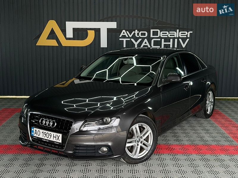 Седан Audi A4 2008 в Тячеве