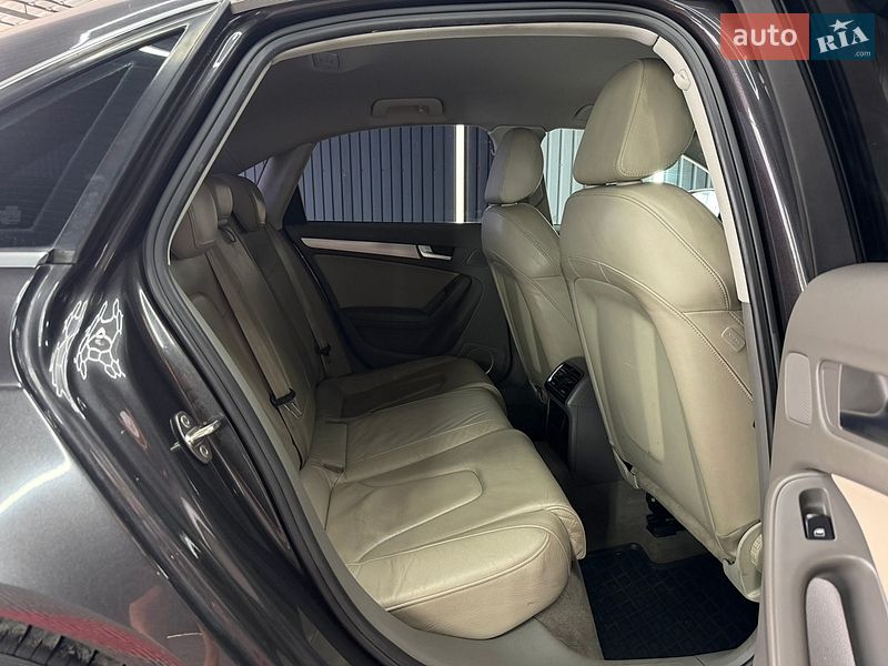 Седан Audi A4 2008 в Тячеве