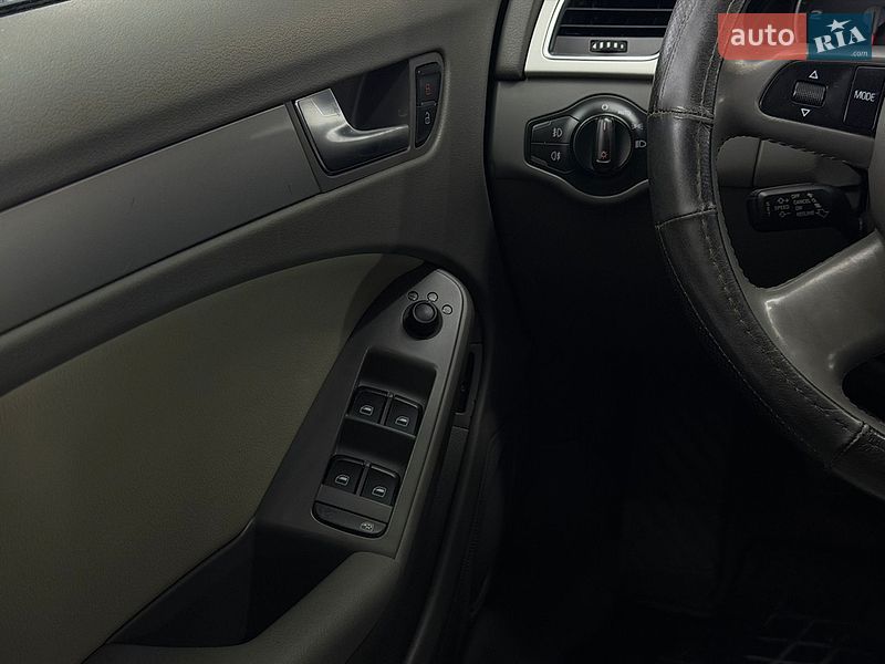 Седан Audi A4 2008 в Тячеве