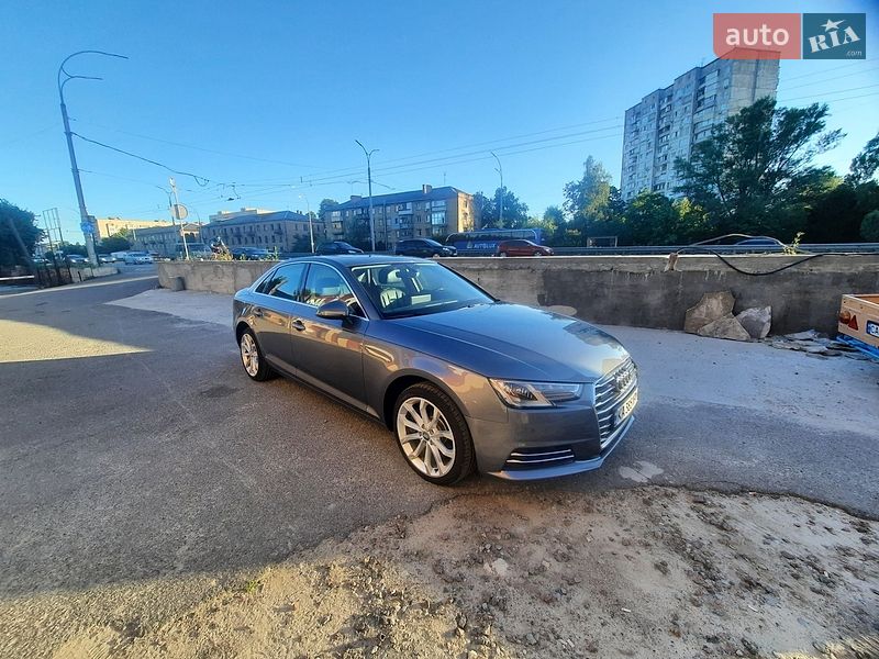 Седан Audi A4 2016 в Києві