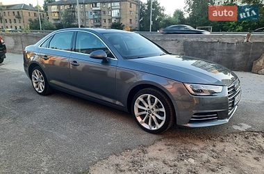 Седан Audi A4 2016 в Києві