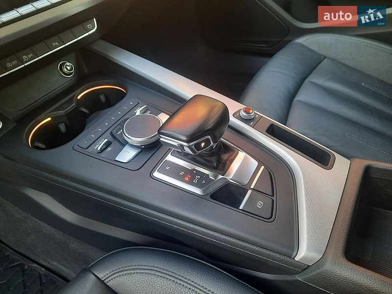 Седан Audi A4 2016 в Києві