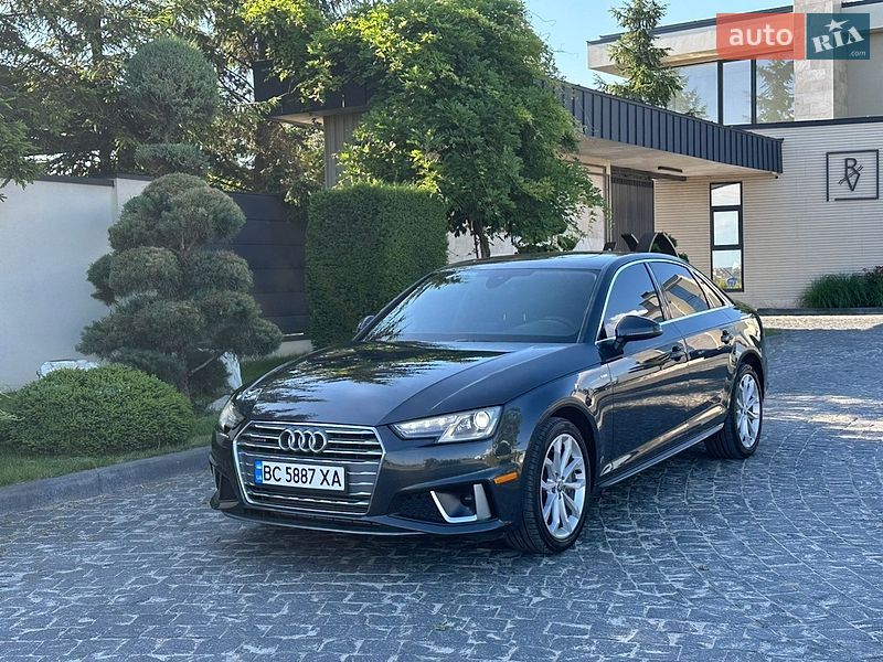 Audi A4 2019