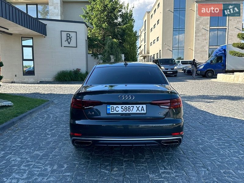 Седан Audi A4 2019 в Львові