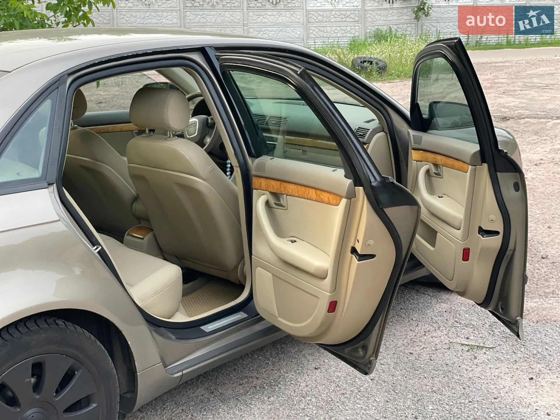 Audi A4 2005 VIN WAUZZZ8E56A155208 фото оголошення 10 з 51