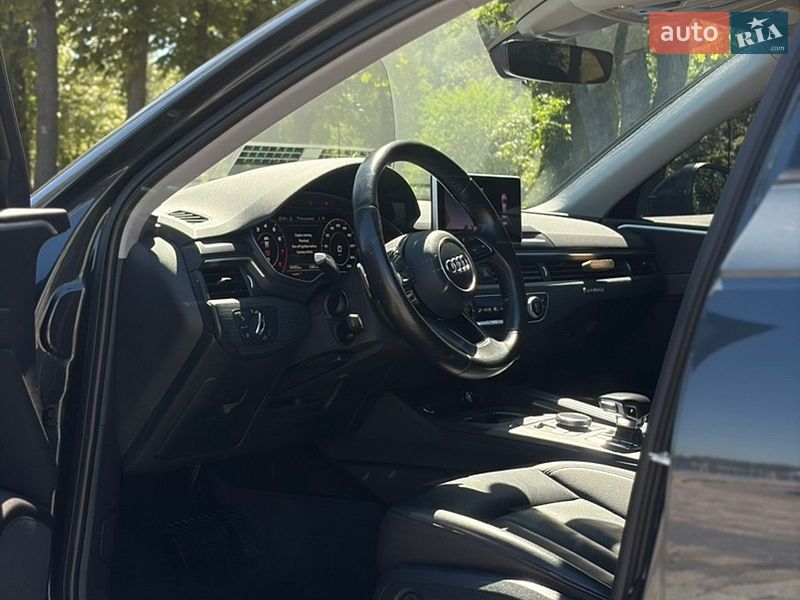 Седан Audi A4 2016 в Киеве