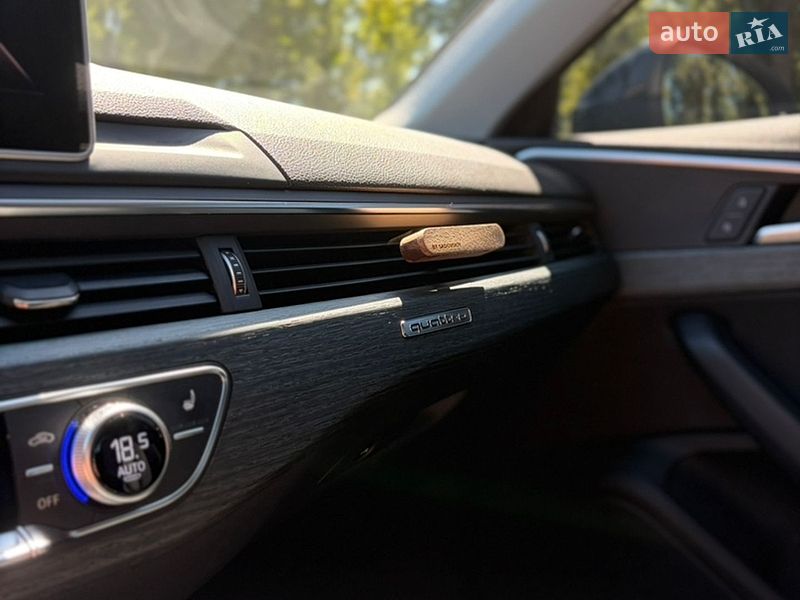 Седан Audi A4 2016 в Києві
