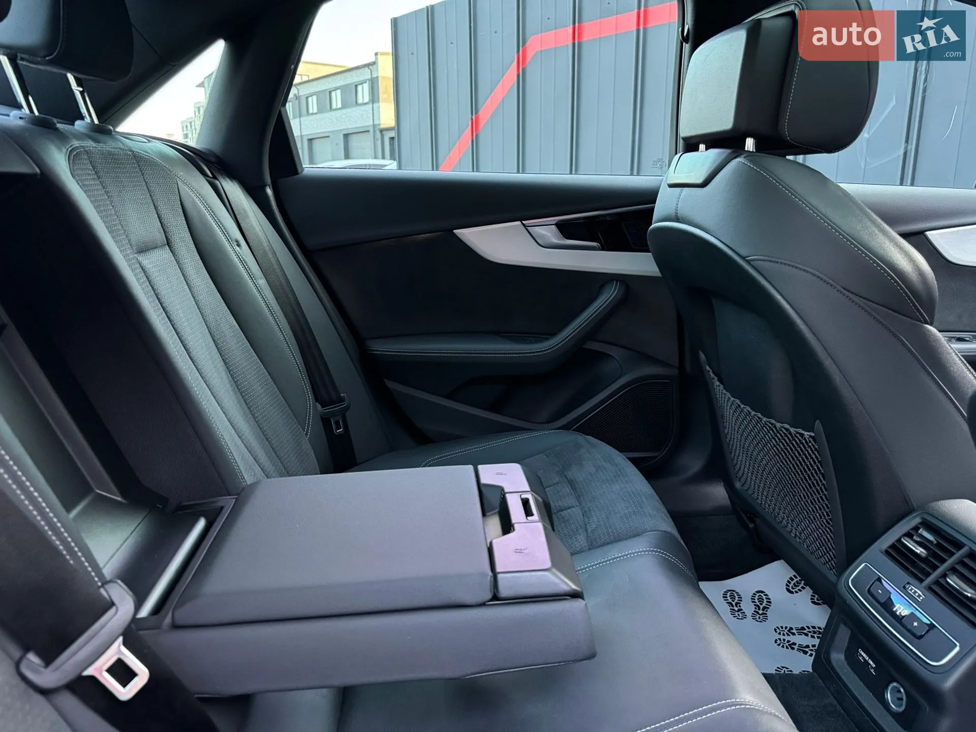 2023 Audi Q5 Sportback - мініатюра 32