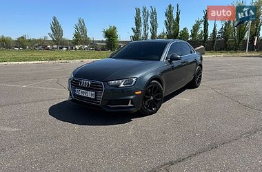 Седан Audi A4 2018 в Кривом Роге