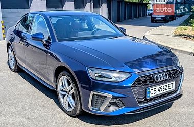 Седан Audi A4 2020 в Чернигове