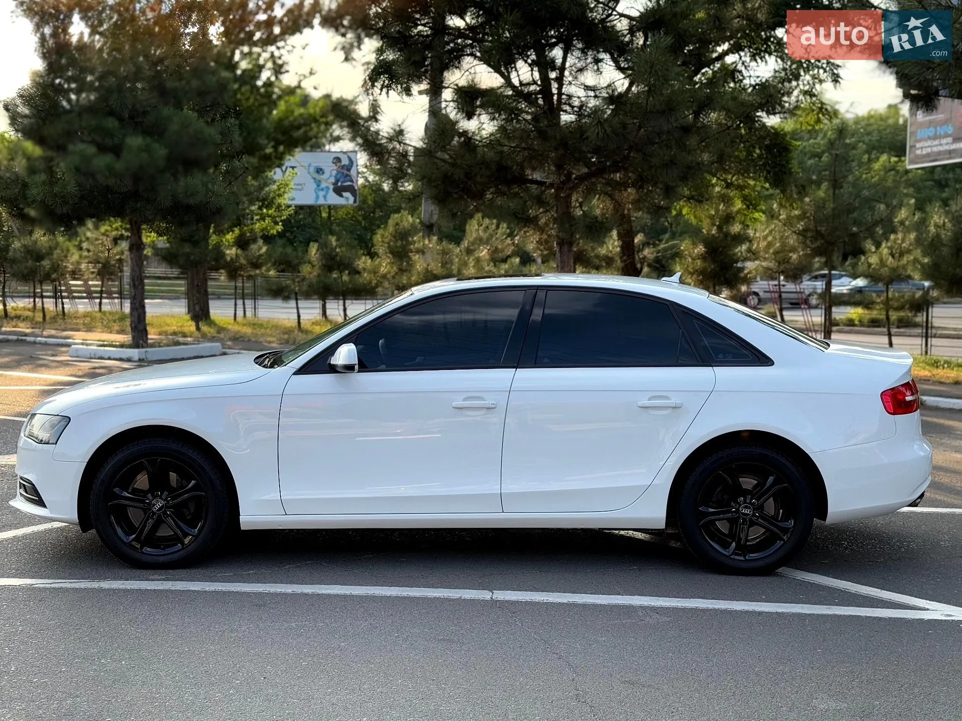 2012 Audi A4 - мініатюра 11