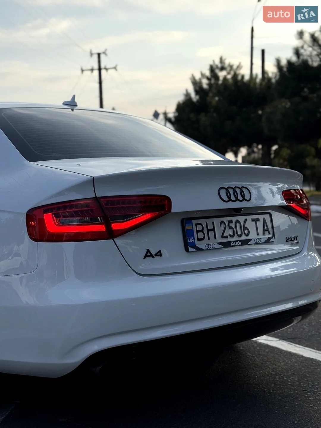 2012 Audi A4 - мініатюра 25