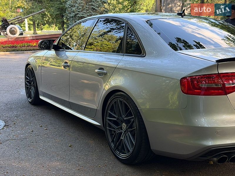 Седан Audi A4 2015 в Харкові фото 20 Седан Audi A4 2015 в Харкові