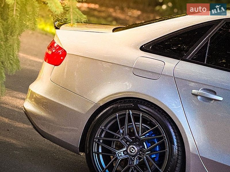 Седан Audi A4 2015 в Харкові фото 23 Седан Audi A4 2015 в Харкові