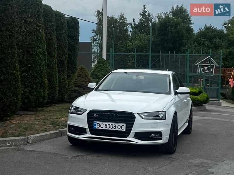 Audi A4 2015