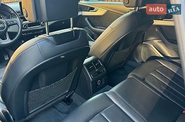 Седан Audi A4 2017 в Львові