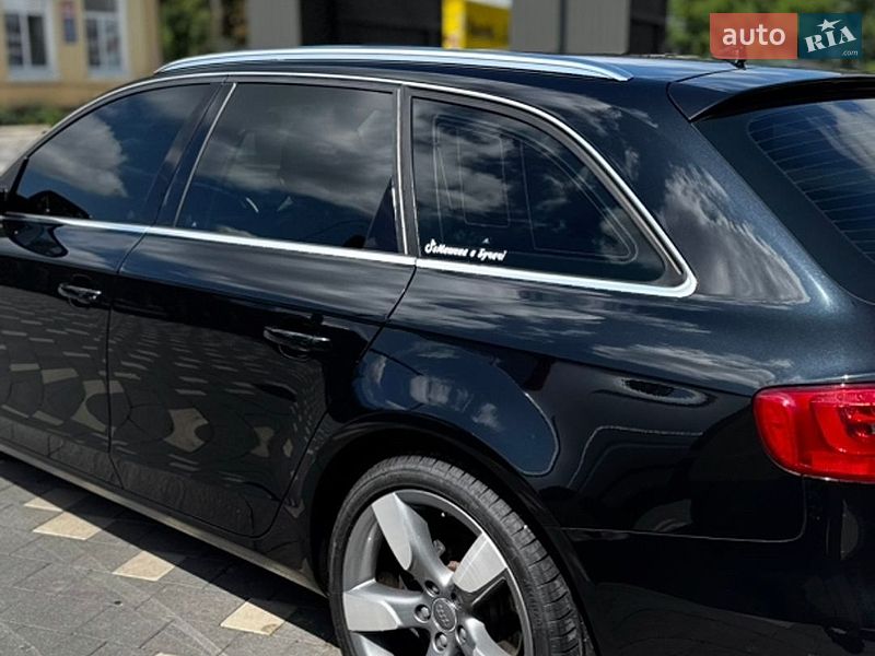 Универсал Audi A4 2012 в Бучаче