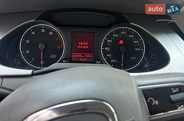 Седан Audi A4 2011 в Киеве