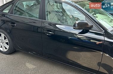 Седан Audi A4 2011 в Киеве