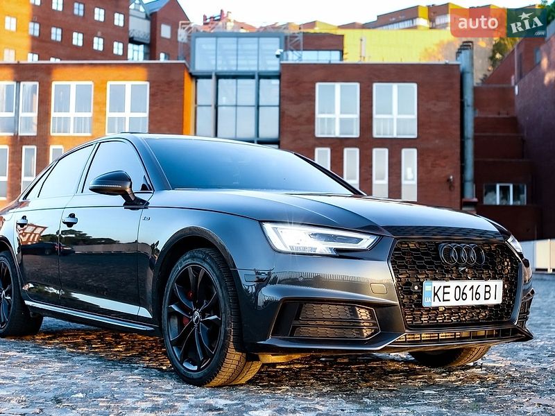 Audi A4 2017