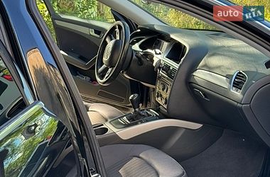 Седан Audi A4 2010 в Львові