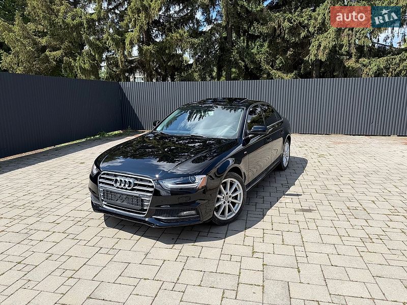 Седан Audi A4 2015 в Виноградові